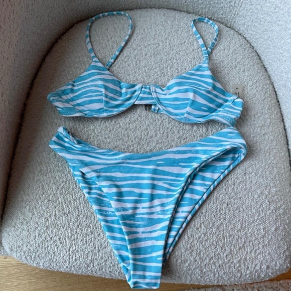 Blue Zebra Striped Bikini Set - Picture 1 of 3